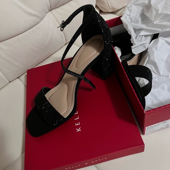 Kelly & Katie Shoes - Kelly & Katie Black Sparkle Heels Size 10